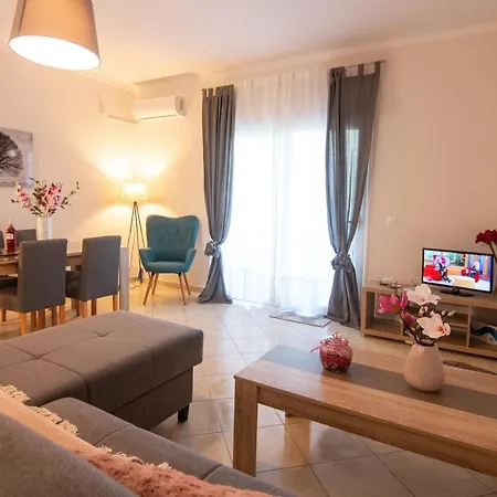 Apartament M&m 1 *